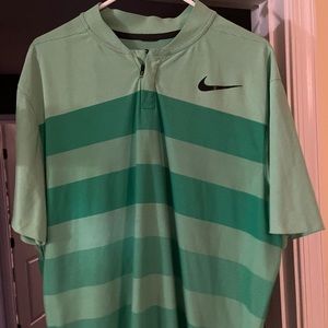 Tiger Woods Nike blade collar polo